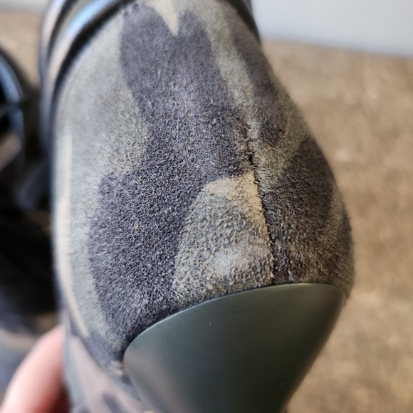 GIANNI BINI Jarret Green/Black Camo Print Suede Lace-up Booties Size 6 - Picture 14 of 16